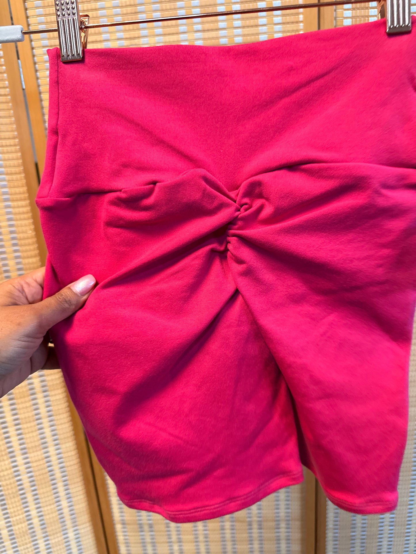 Shorts Cherry