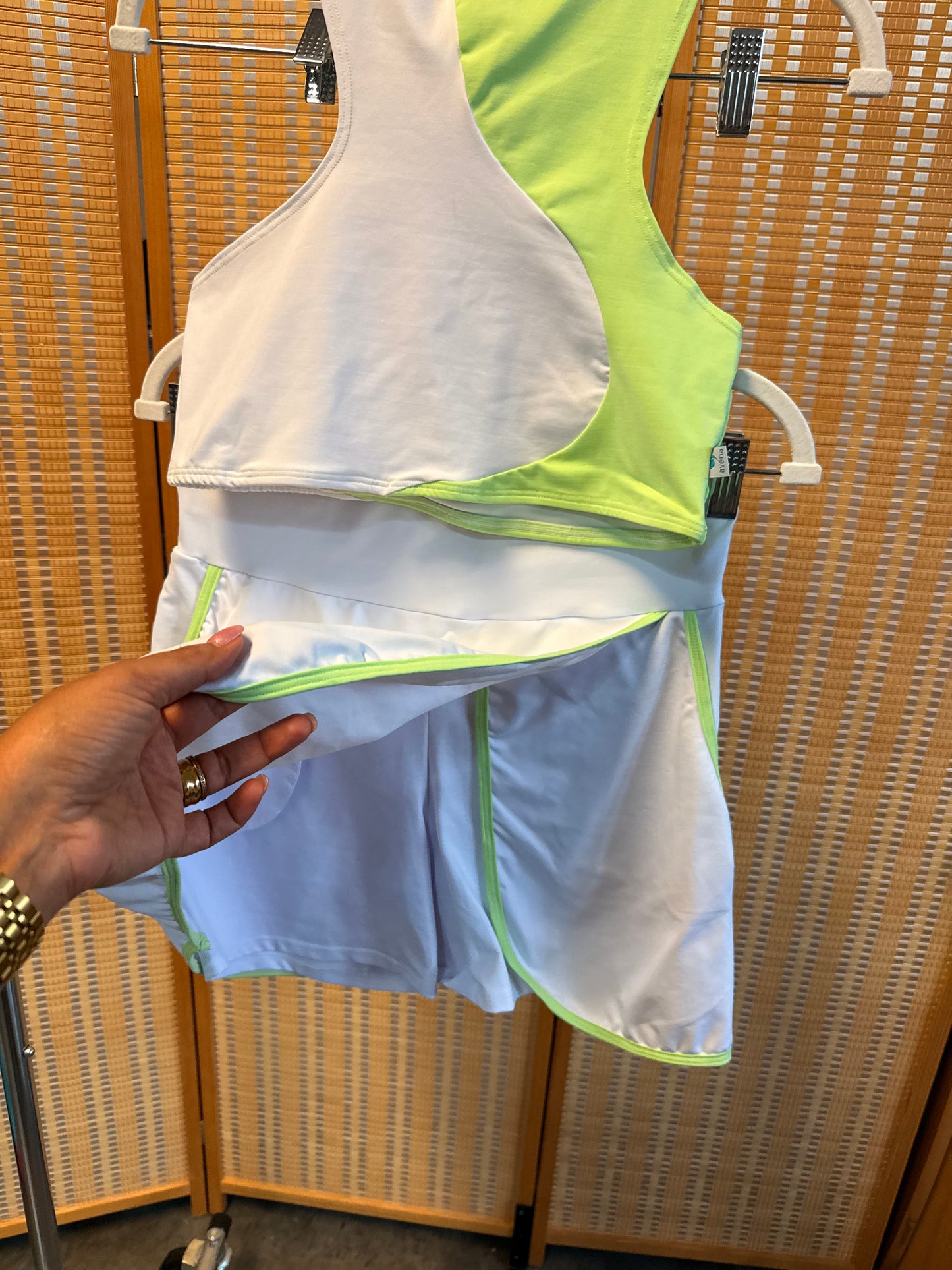 Short skirt set