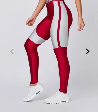 Calça poliamida carmim com recorte prata metalizado e elástico personalizado