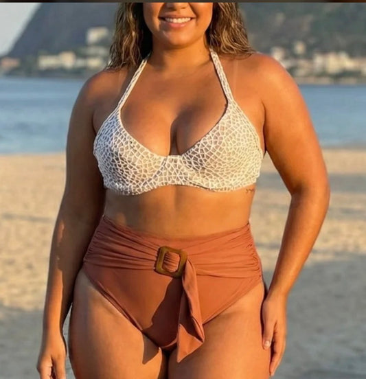 Conjunto Top Meia Taça Texturizado + Hotpants Fivela